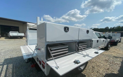 Boost jobsite efficiency with custom utility truck beds designed for demanding American work environments