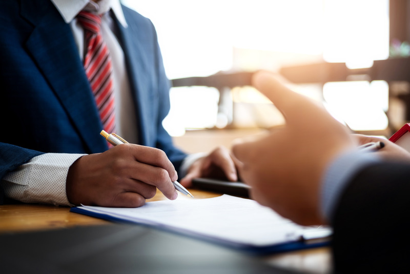 Navigating Small Business Challenges Using Legal Advisory Services in Beachwood, OH: Expertise