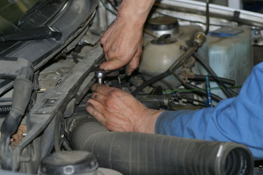 Avoid Common Problems With Professional Car Engine Repair Kennewick Residents Use